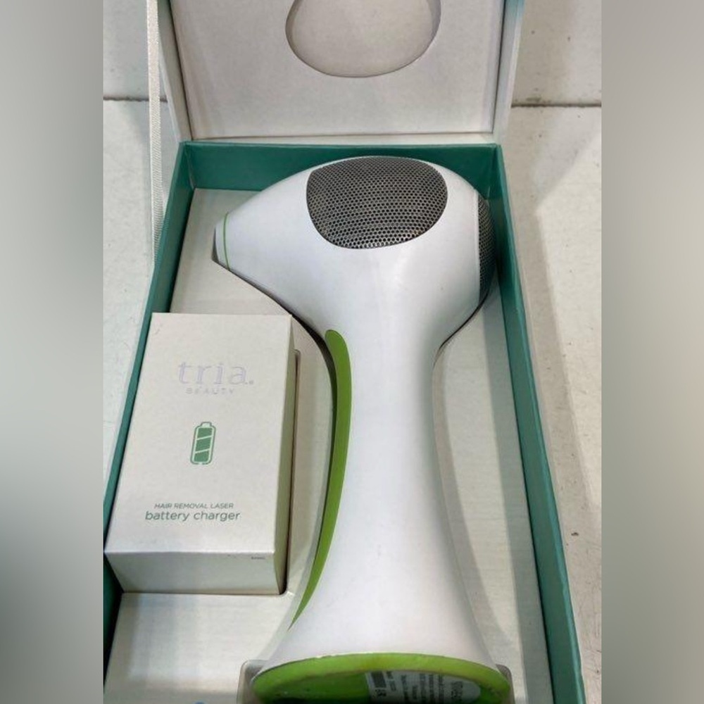 TRIA BEAUTY LHR 3.0 Hair Removal Laser Device with Charger